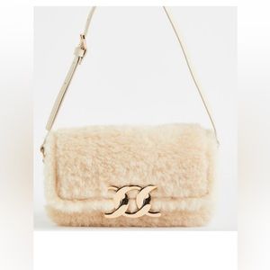 Cream Fur Gold Chain Shoulder Bag
